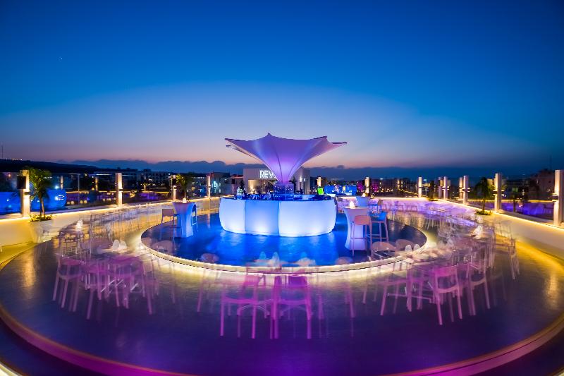 Protaras Plaza Hotel - Bar