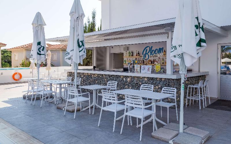Protaras Plaza Hotel - Bar