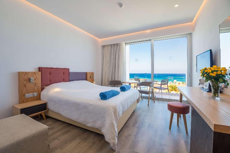 Protaras Plaza Hotel - Oda