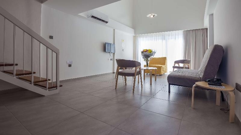 Protaras Plaza Hotel - Oda