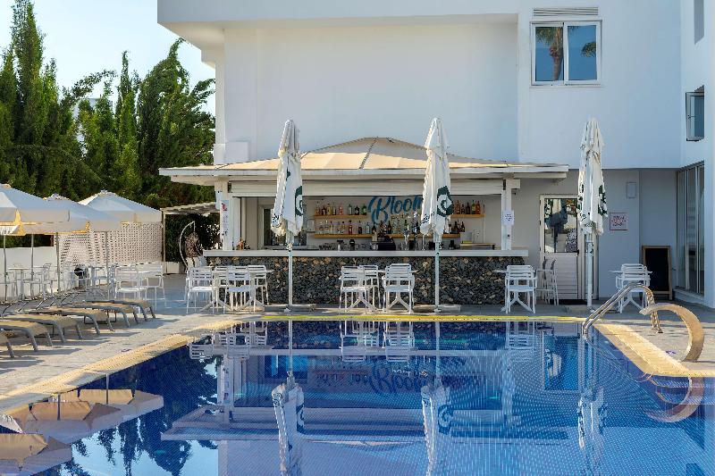 Protaras Plaza Hotel - Havuz