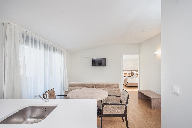 Essences Inn Marianos - Oda