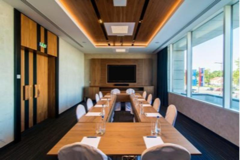 Sheraton Novi Sad - Toplantı