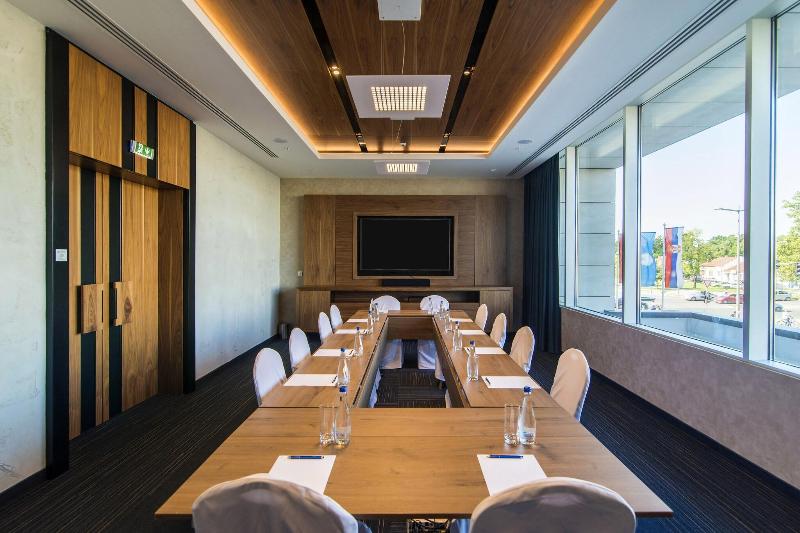 Sheraton Novi Sad - Toplantı