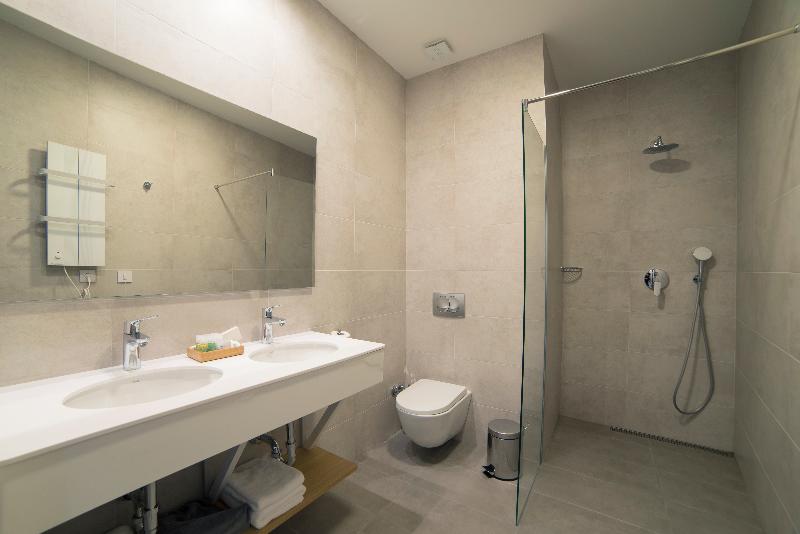City Nest Modern & Cozy Suites - Oda