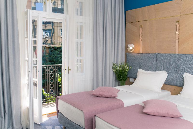 City Nest Modern & Cozy Suites - Oda