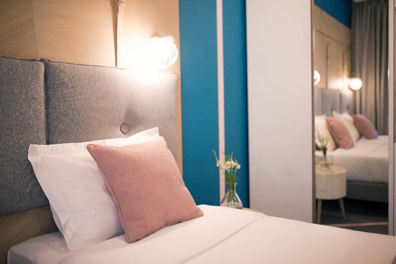 City Nest Modern & Cozy Suites - Oda