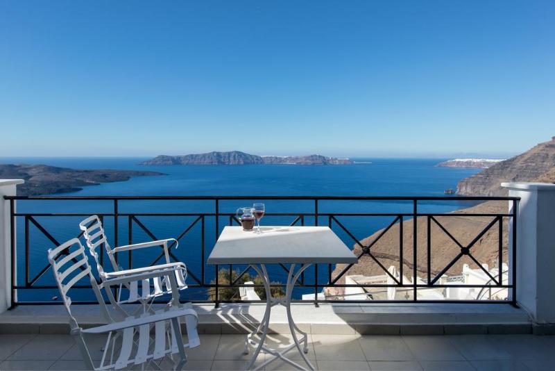 Villa Renos - Genel
