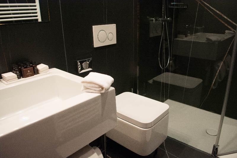ROXANICH Winery and Design Hotel - Oda