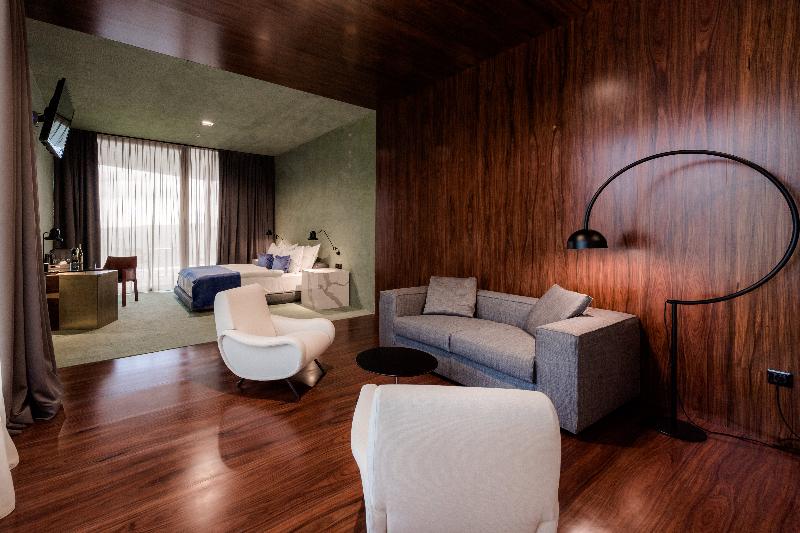 ROXANICH Winery and Design Hotel - Oda