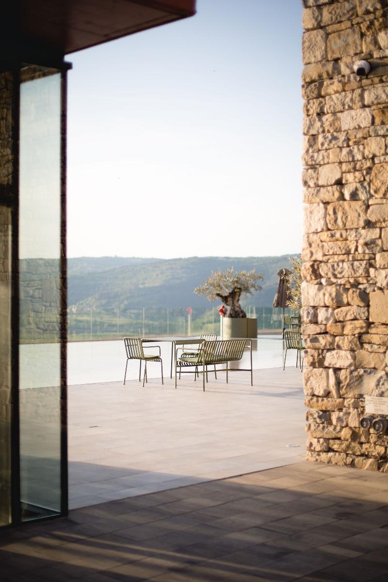 ROXANICH Winery and Design Hotel - Teras