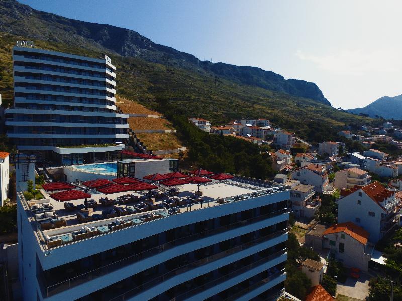 Plaza Duce - Genel
