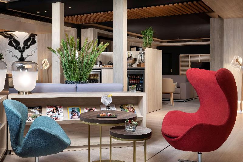 The Level At Hotel Melia Castilla - Bar