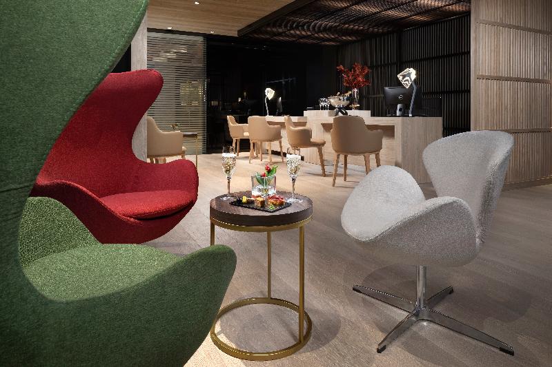 The Level At Hotel Melia Castilla - Lobi