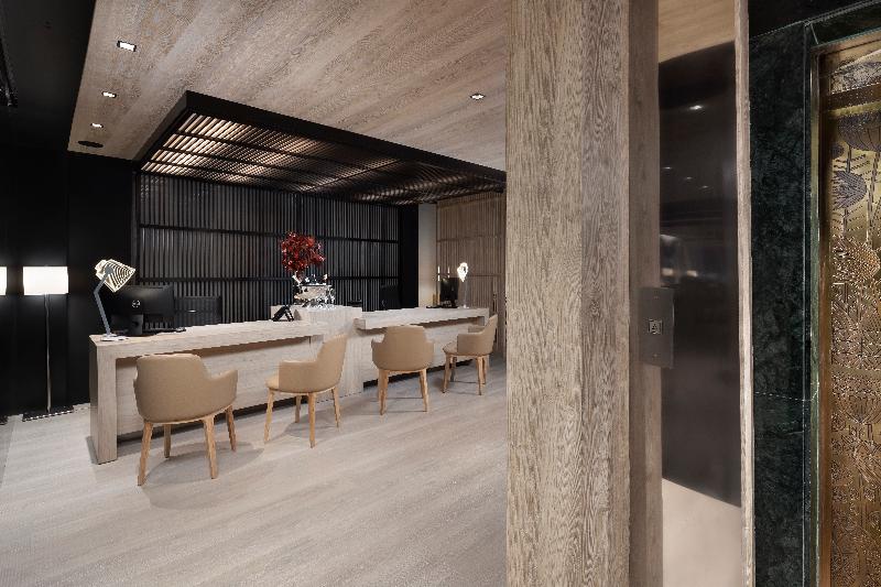 The Level At Hotel Melia Castilla - Lobi