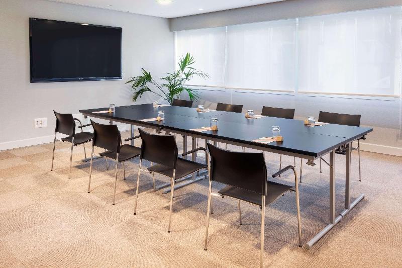 The Level At Hotel Melia Castilla - Toplantı