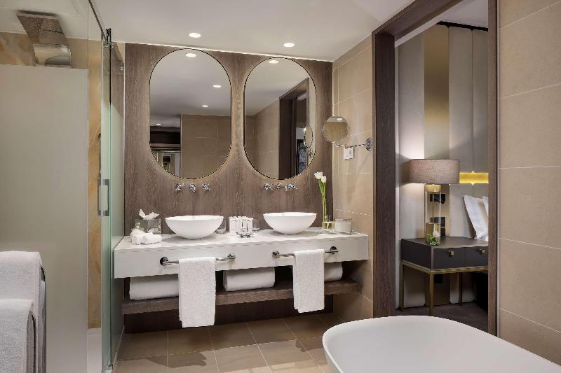 The Level At Hotel Melia Castilla - Oda