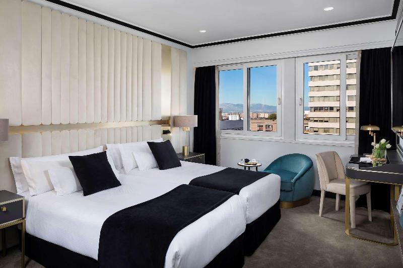 The Level At Hotel Melia Castilla - Oda