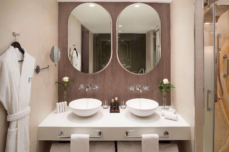 The Level At Hotel Melia Castilla - Oda