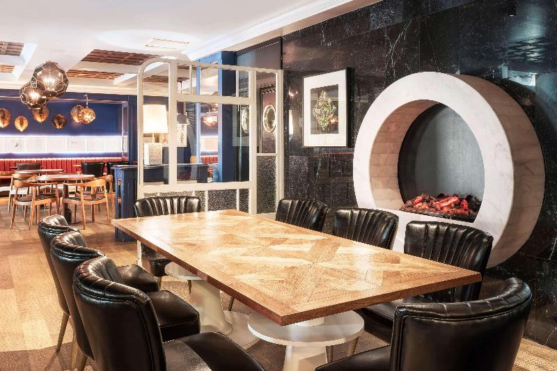 The Level At Hotel Melia Castilla - Restoran