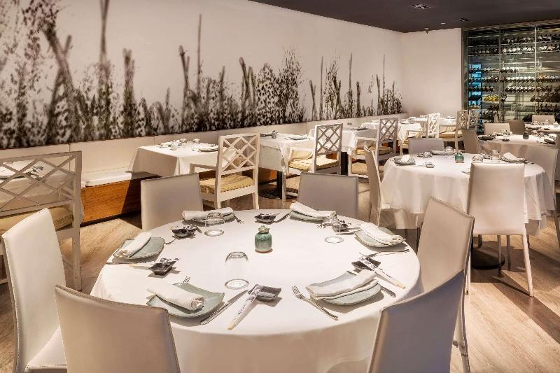 The Level At Hotel Melia Castilla - Restoran