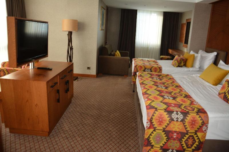Bof Hotels Uludag Ski & Convention Resort - Oda