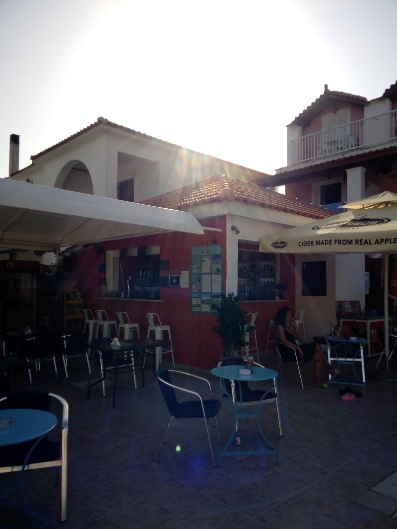Giannis Studios Alykes - Bar
