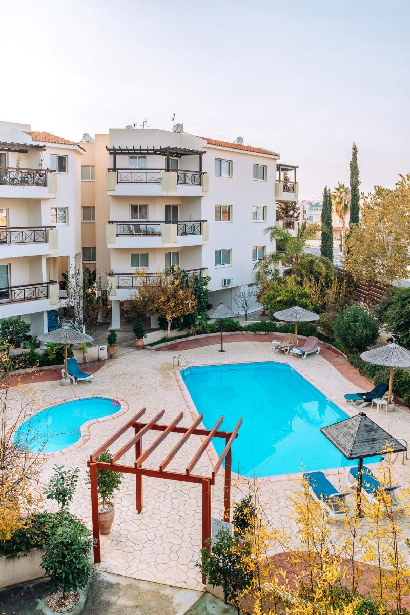 Artemis Cynthia Complex - Genel
