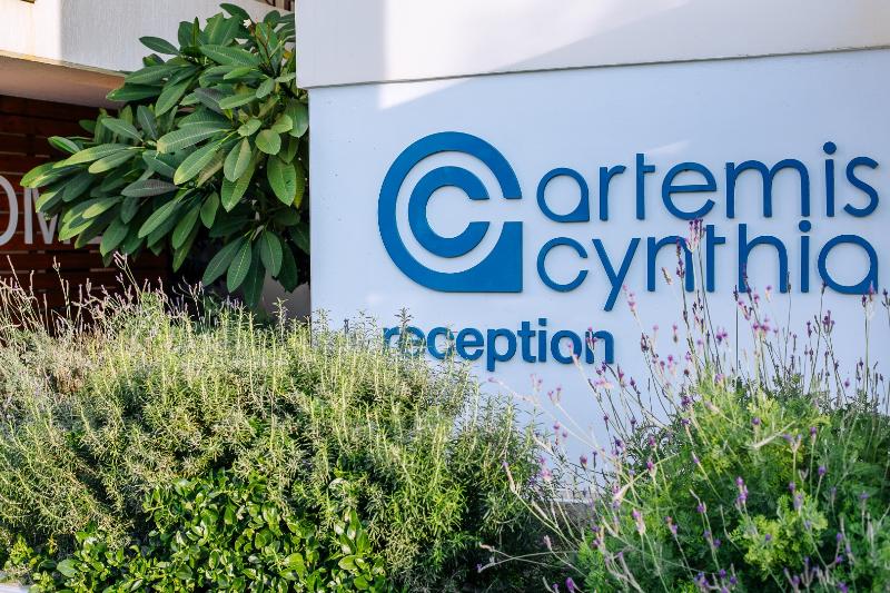 Artemis Cynthia Complex - Genel