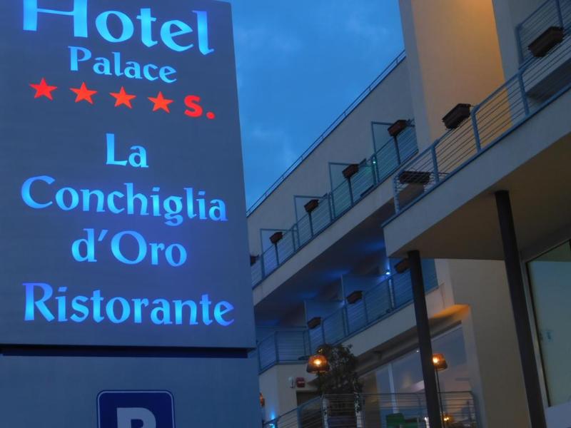 Palace Hotel La Conchiglia d'Oro - Genel