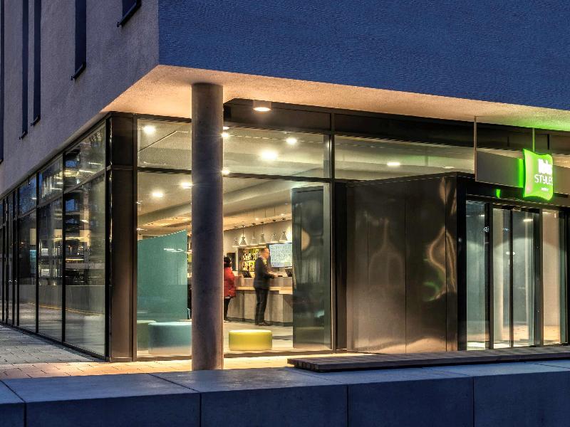 ibis Styles Stuttgart Vaihingen - Lobi