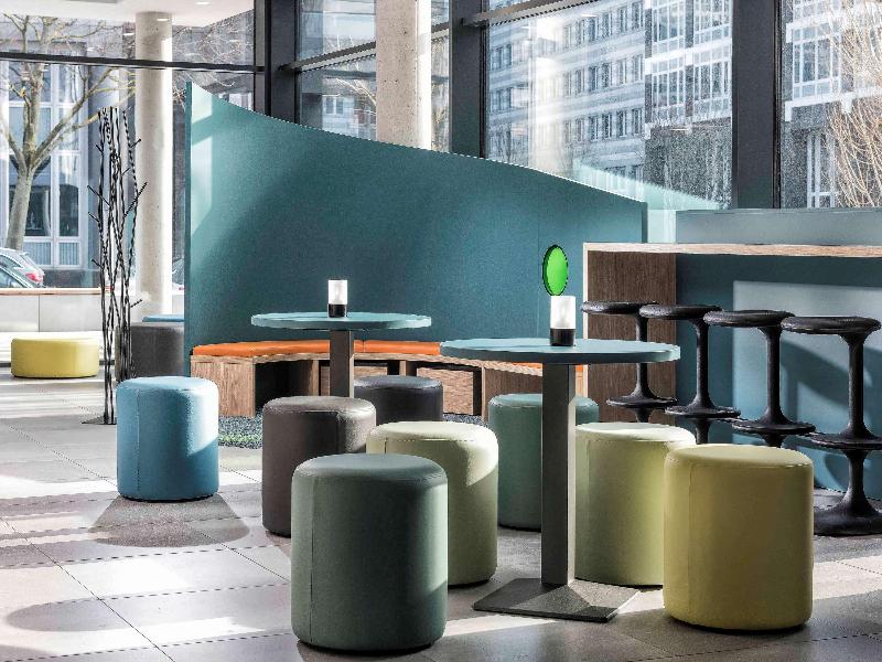 ibis Styles Stuttgart Vaihingen - Lobi