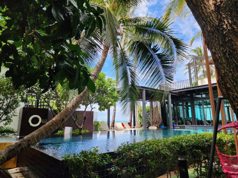 Eco Moment Beach Resort - Havuz