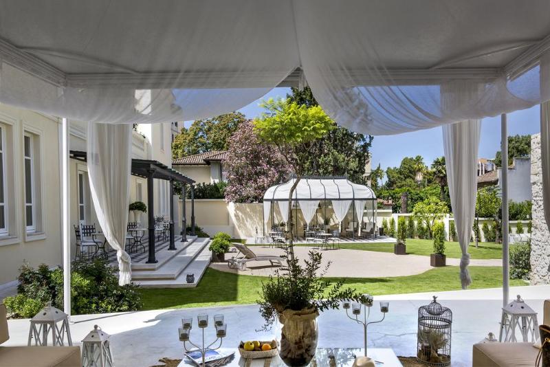Villa Fanny - Genel