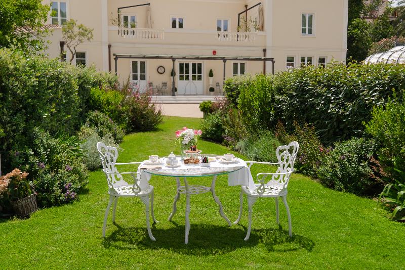 Villa Fanny - Genel