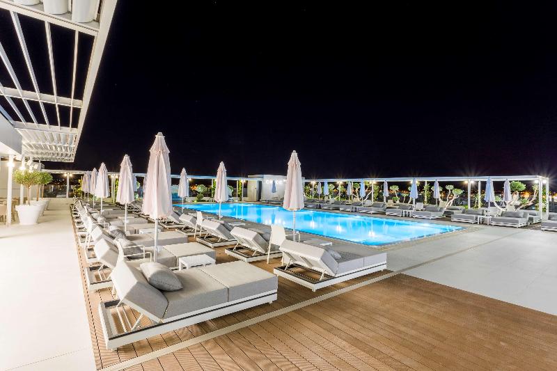 Radisson Blu Hotel Larnaca - Bar