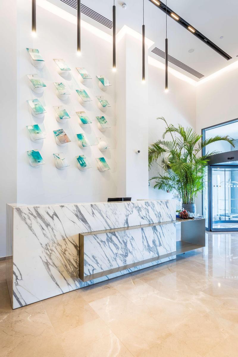 Radisson Blu Hotel Larnaca - Lobi
