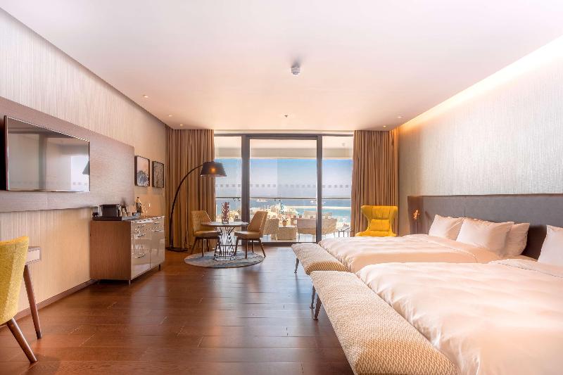 Radisson Blu Hotel Larnaca - Oda