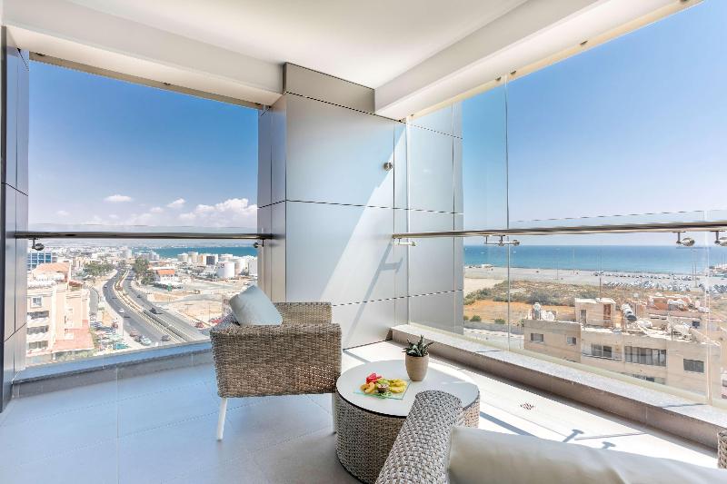 Radisson Blu Hotel Larnaca - Oda