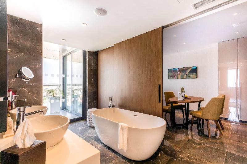 Radisson Blu Hotel Larnaca - Oda