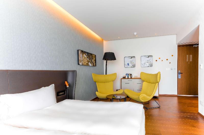 Radisson Blu Hotel Larnaca - Oda
