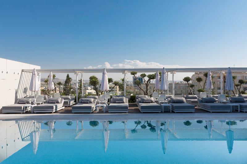 Radisson Blu Hotel Larnaca - Havuz