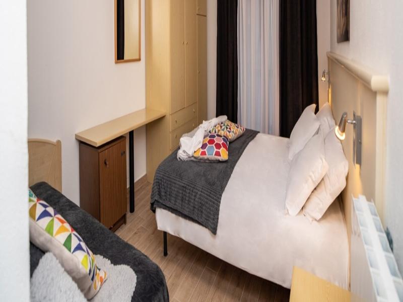 Hotel K2 - Oda