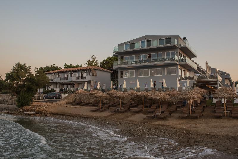 Golden Coast - Genel