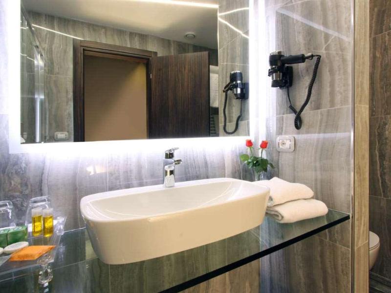 The Hive Hotel - Oda