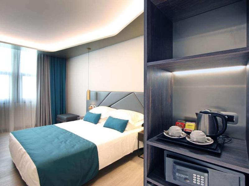 The Hive Hotel - Oda