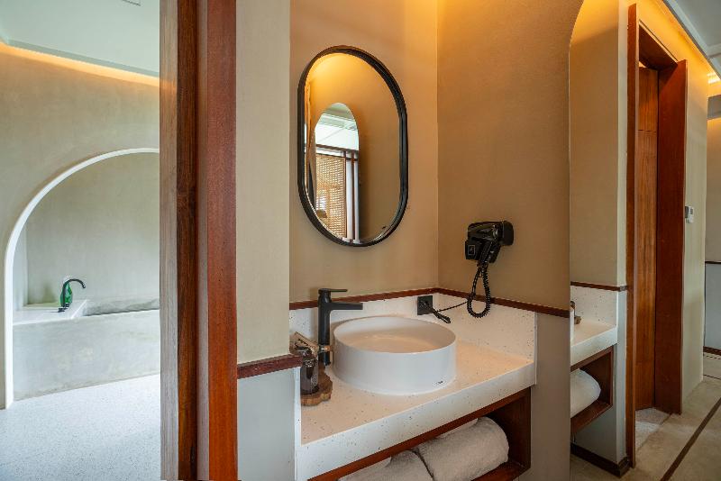 The Kemilau Hotel & Villa Canggu - Oda