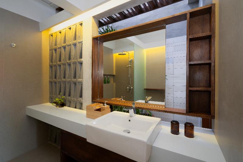 The Kemilau Hotel & Villa Canggu - Oda