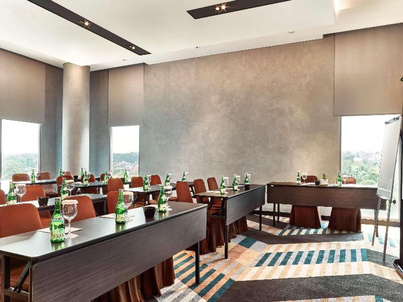 Novotel Karawang - Toplantı
