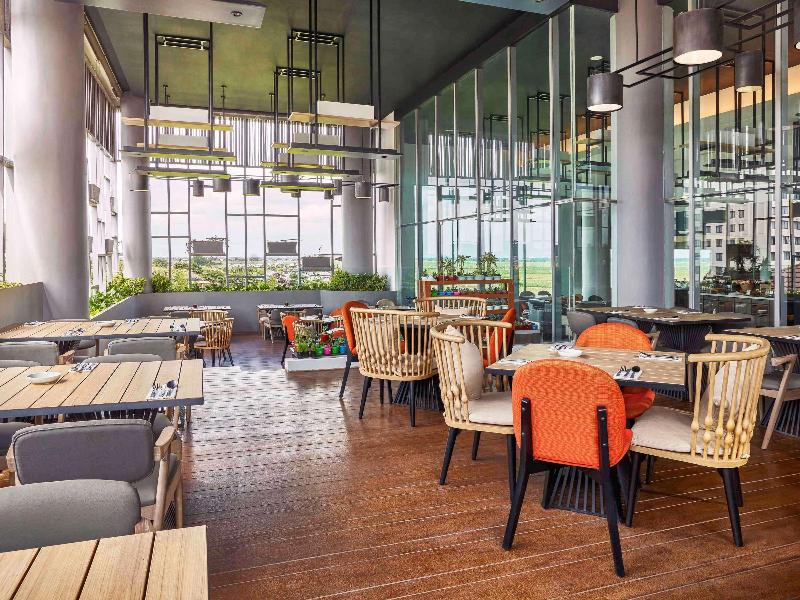 Novotel Karawang - Restoran